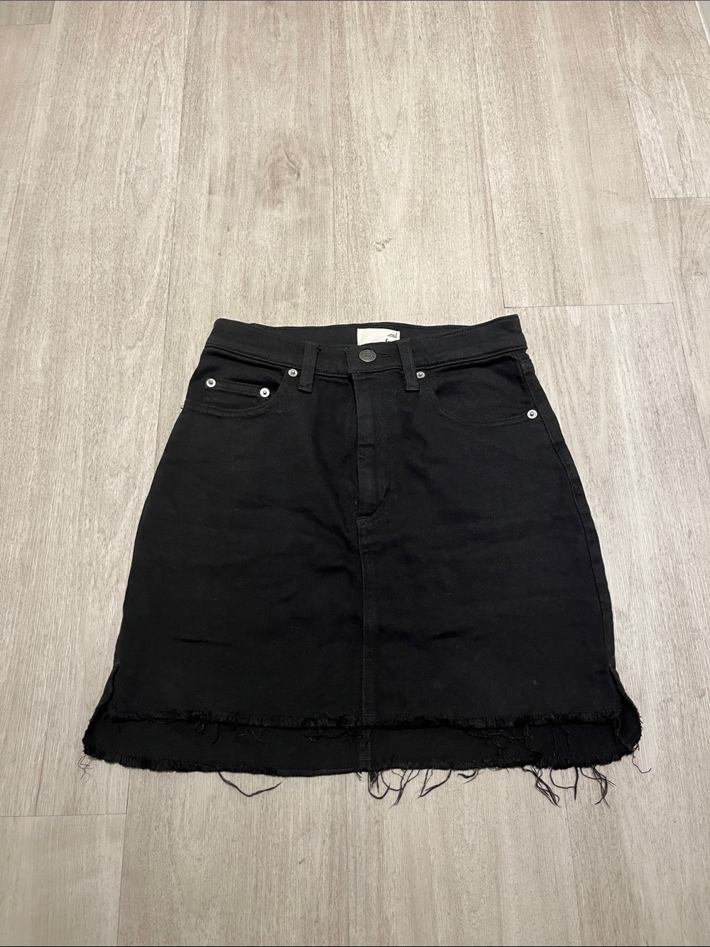 Aritzia Wilfred Black Denim Skirt